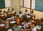 Kisah Hindrik van der Meer, Guru JVVS Blijdorp Serui 1961 yang Mencari Jejak Murid-Muridnya