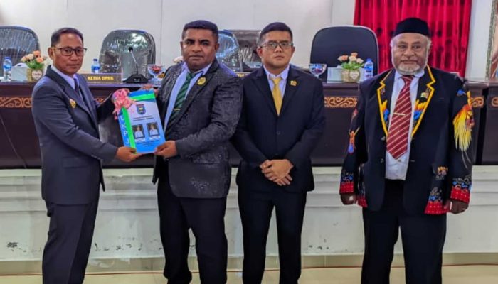 Paripurna DPRK Yapen: Evaluasi Kinerja Pemerintah dan Penataan Ruang Jadi Prioritas