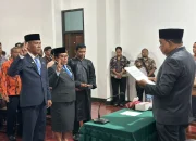 Bupati Yapen Lantik Aser Pongrate Jadi Asisten III dan Rosita Pimpin Dinas P3AKB