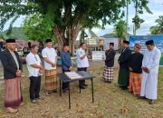 Bupati Yapen Serahkan Sapi Kurban Bantuan Presiden Prabowo untuk Warga Muslim di Serui