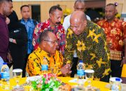 Usia ke 80 Tahun Barnabas Suebu, Gubernur Fakhiri: Jejak Pengabdian yang Menginspirasi Papua