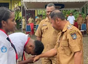 Pembukaan Ujian SMP Yapen 2026, Ini Pesan Wabup Roi Palunga untuk Siswa