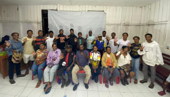 Nobar Film PESTA BABI di Mantembu, Warga Diajak Jaga Tanah Adat dan Identitas Papua
