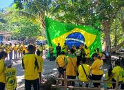 Family Gathering di Pantai Minggaf, Fans Brasil Arui Tetap Solid Meski Brasil Tersingkir dari Piala Dunia 2026