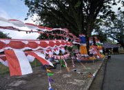 Penjual Bendera Merah Putih di Serui Masih Sepi Pembeli, Berbeda dengan Antusias Warga Saat Piala Dunia