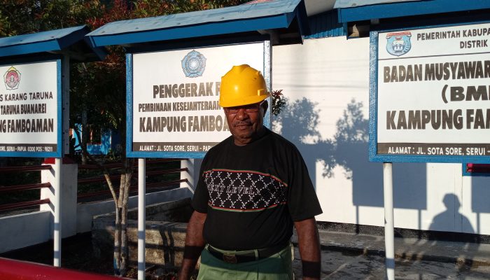 Dua Tahun Tanpa Tatap Muka, Kepala Kampung Famboaman Minta Perhatian Bupati