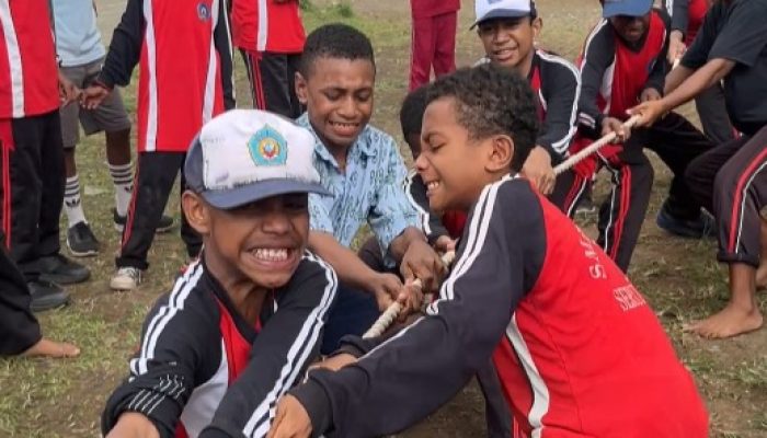 SMP Negeri 1 Serui Gelar Berbagai Lomba Seru Sambut HUT ke-81 RI