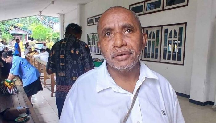 Yapen Dihantam Kabut Asap Kebakaran Hutan, Dewan Adat Larang Pembakaran di Area Penyangga Sumber Mata Air